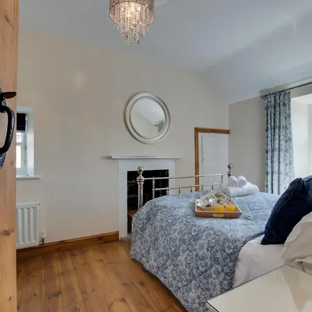 2 Bed In Whitby Oc-wa224 Aislaby